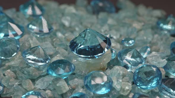 Aquamarine Blue Diamond On The Raw Stone3