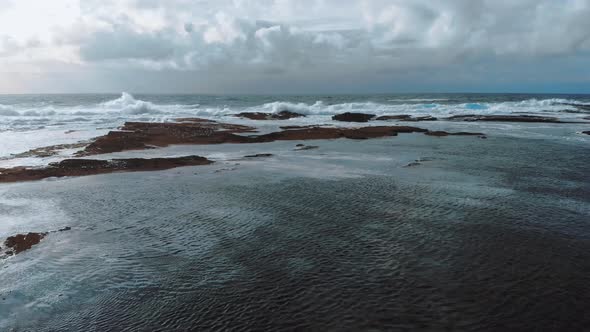 Wild Ocean Waves Hitting the Rocky Bay of Kilkee