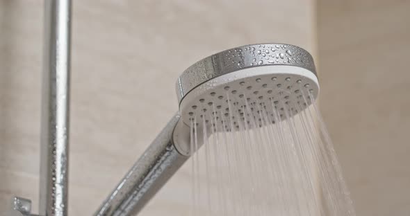 Water Flow in The Shower Head