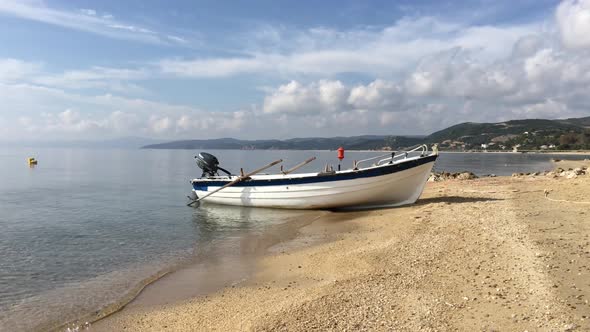 A small boat at the beach around Xiropotamo 