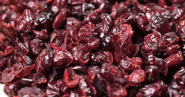 Dried cranberry