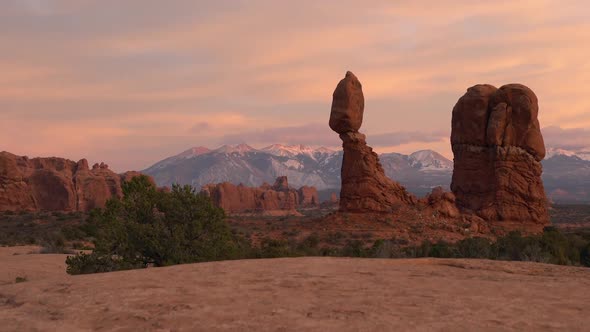 Revealing Balanced Rock during colorful sunset in the Utah desert