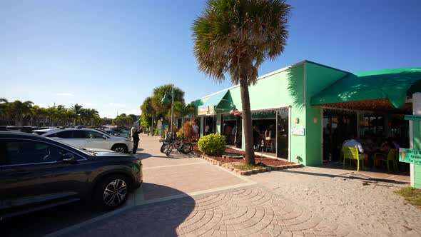 Mulligans Beach House Bar Grill Vero Beach Fl