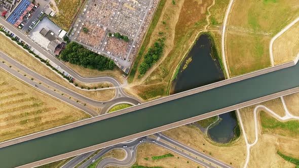 Pont du sart aqueduct channel in Belgium from above