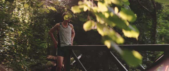 Man ends his run on the bridge