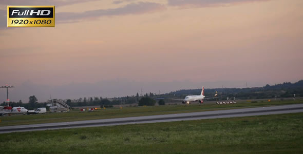 Airplane After Landing alt