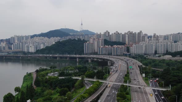 Seoul Namsan Apartment Complex Gangbyeonbuk Ro Road Traffic