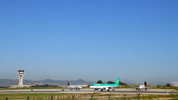 Commercial Airliners on the Runway