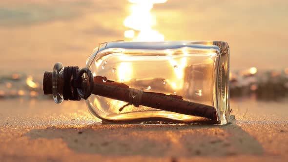 Message in the Bottle against the Sun