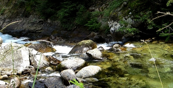 Mountain River 1 alt