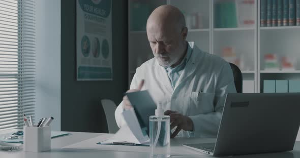 Doctor working during the coronavirus pandemic