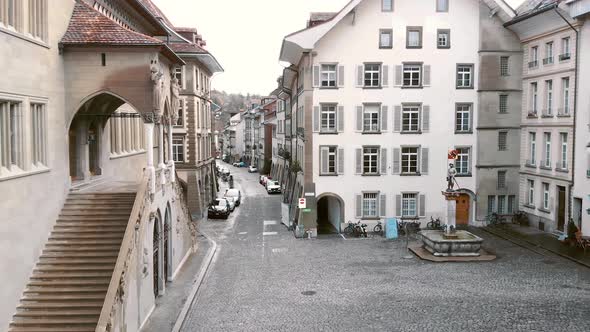 Vennerbrunnen, iconic Old City fountain with a statue, Altstadt, Bern, Switzerland