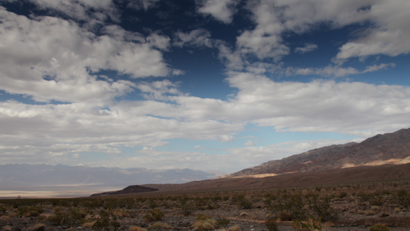 Timelapse Mountain Range Death Valley, California alt