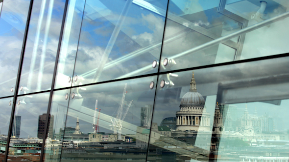 St Pauls Windy 02