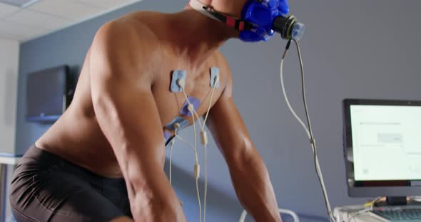 Cyclist using metabolic gas analyser