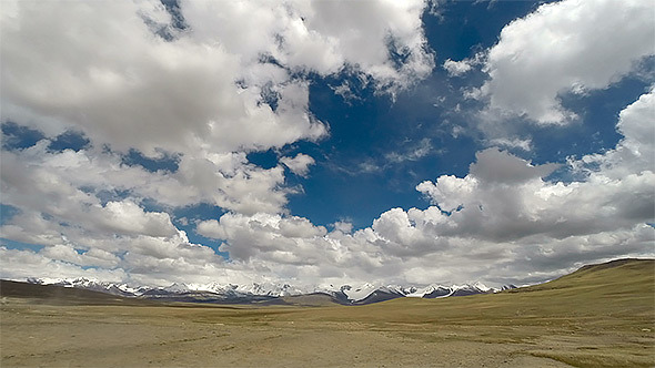 Clouds over Field alt
