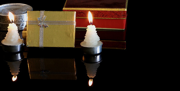 Christmas Candles and Gift Box 3