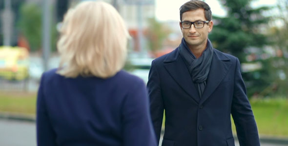 Meeting Outdoors alt