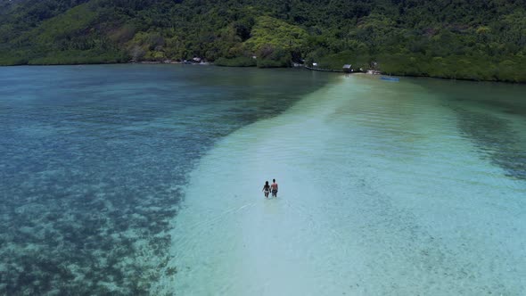 Tour on the islands of philippines