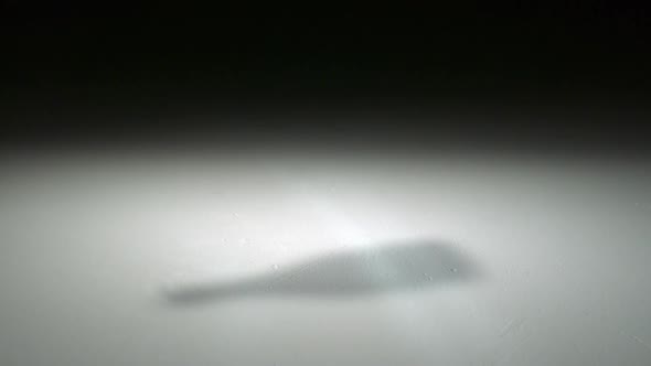 Smashing glass bottle of water, Slow Motion alt