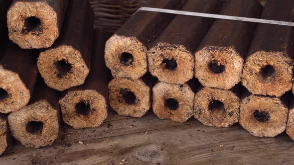 Fuel Briquettes From Screw Wastes Straw Sunflower Husks Buckwheat Finely Shredded Wood Waste Sawdust