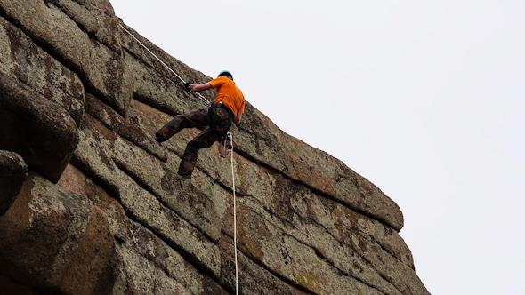 Man Trains to Conquer the Rock 12 alt