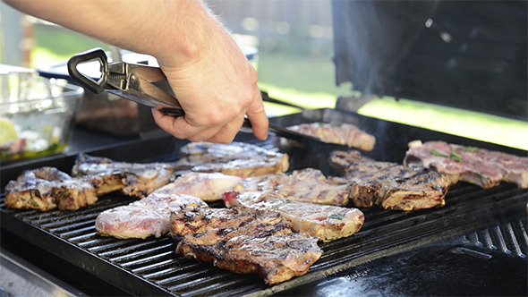 BBQ Grilling Lamb Chops