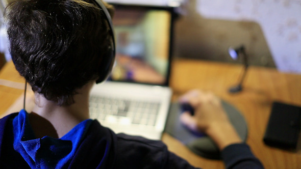 Man and Laptop 3 alt