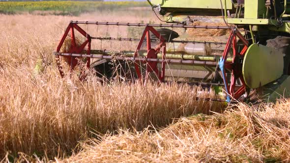 Harvesting Equipment Tool.