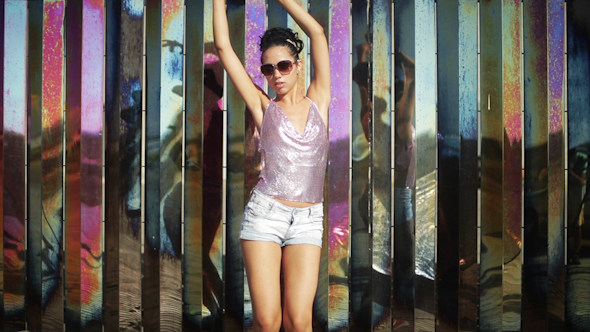 Sexy Girl Disco Coloured Chrome Metal 4 alt