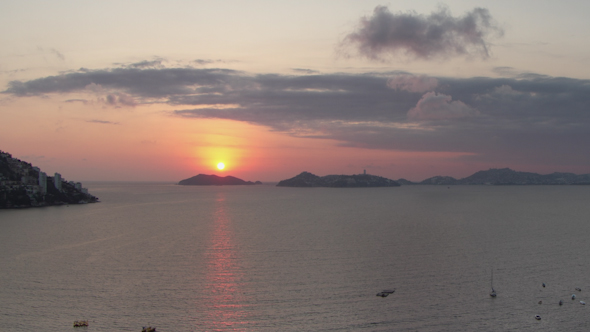 Acapulco Bay Mexico 20 alt