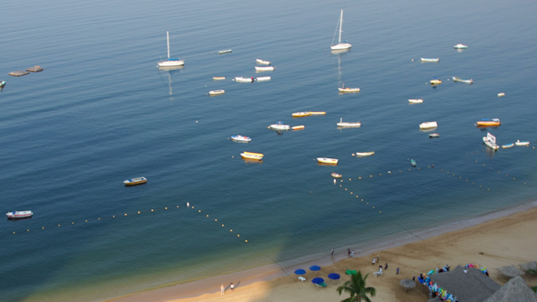 Acapulco Bay Mexico 24 alt