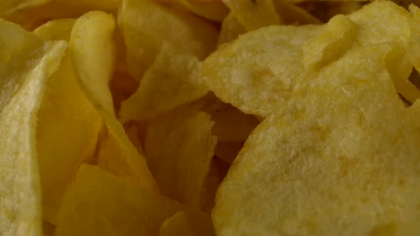 Fresh Potato Chips with Salt