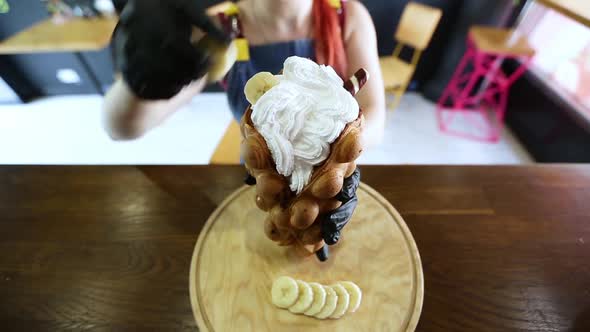 Hong Kong Style Egg Waffle