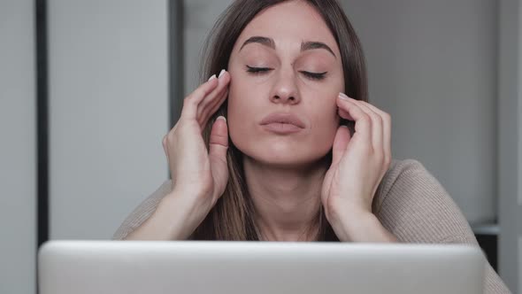 Close  Up Frustrated Stressed Young Woman Coping Headache Migraine Looking Computer Screen