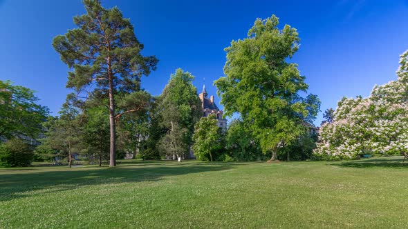 Beautiful Medieval Landmark - Royal Hunting Castle Fontainbleau Timelapse Hyperlapse.