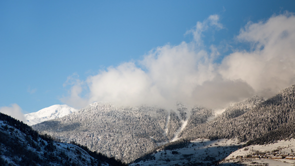 Pyrenees Mountain Timelapse 4 alt