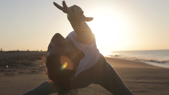 Yoga Beach Sunrise Peaceful Energy Healthy Lifestyle 8