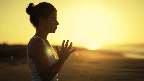 Yoga Girl Beach Sunrise Helathy Lifestyle 7