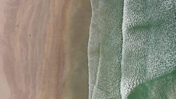 Top Down Waves and Beach 4K