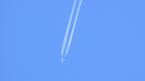  Plane & Blue Sky 