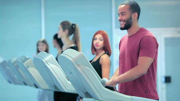 Call Customer During Sports Activities alt