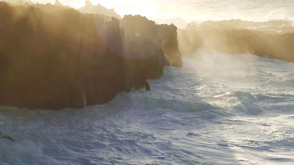 Waves Atlantic Ocean Breaking onto Rocks alt