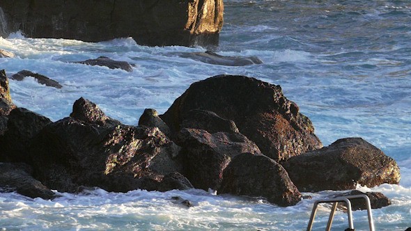 Waves Atlantic Ocean Breaking onto Rocks