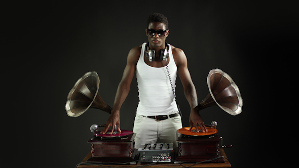 Cool Dj With Retro Gramophones 2 alt