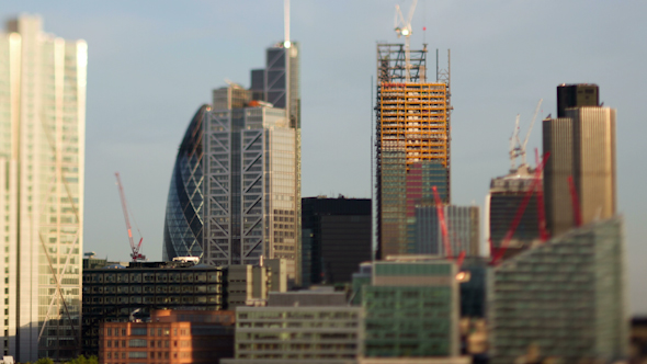 London Golden Skyline Financial Center Business England 1 alt