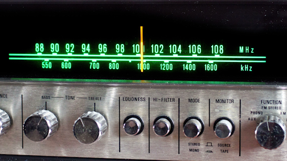 Vintage Radio Receiver, Frequency Dial Moving 8