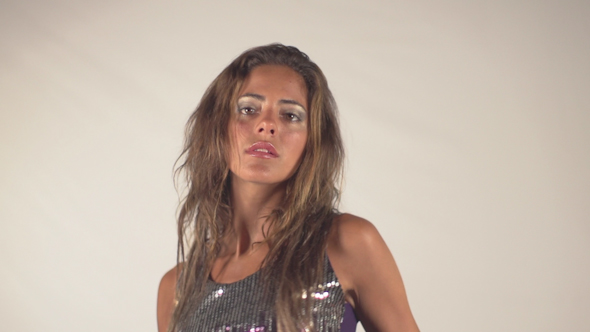 Beautiful Model Disco Dance 5 alt