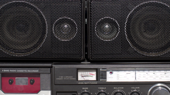 Ghettoblaster Sequence, Vintage Radio 2