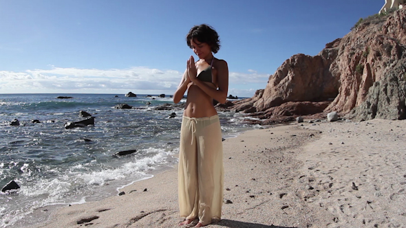 Yoga Model Amazing Wild Beach Peaceful Luxury 3 alt